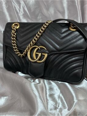 Gucci Black Quilted Leather Shoulder Bag with Gold GG Chain